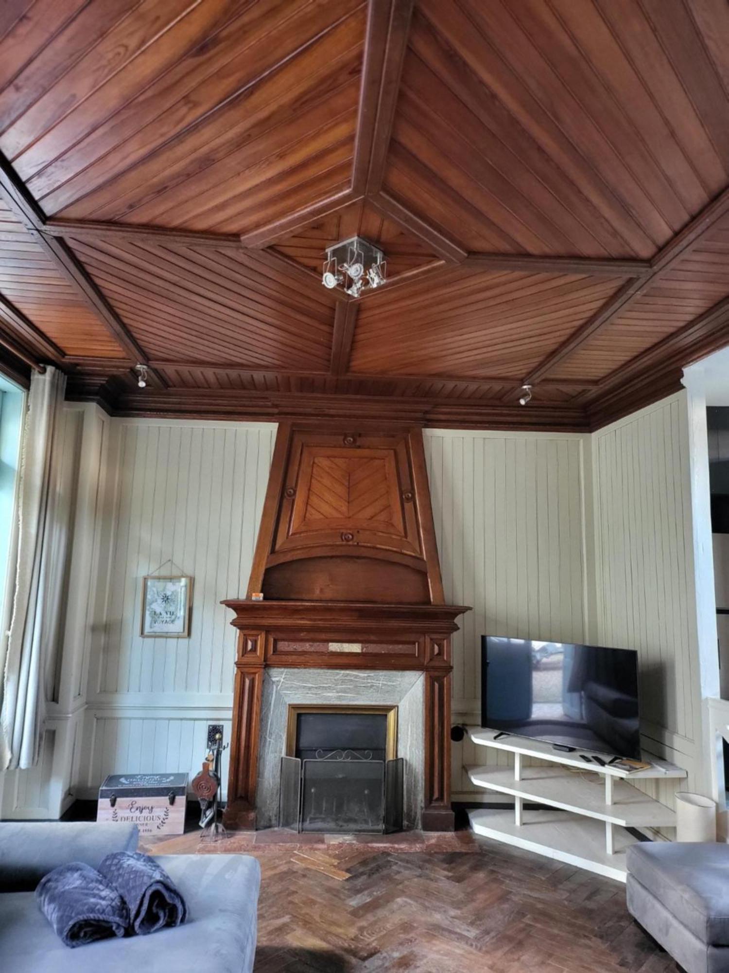 Le Pavillon De L'Intemporelle Bagneres De Bigorre Buitenkant foto