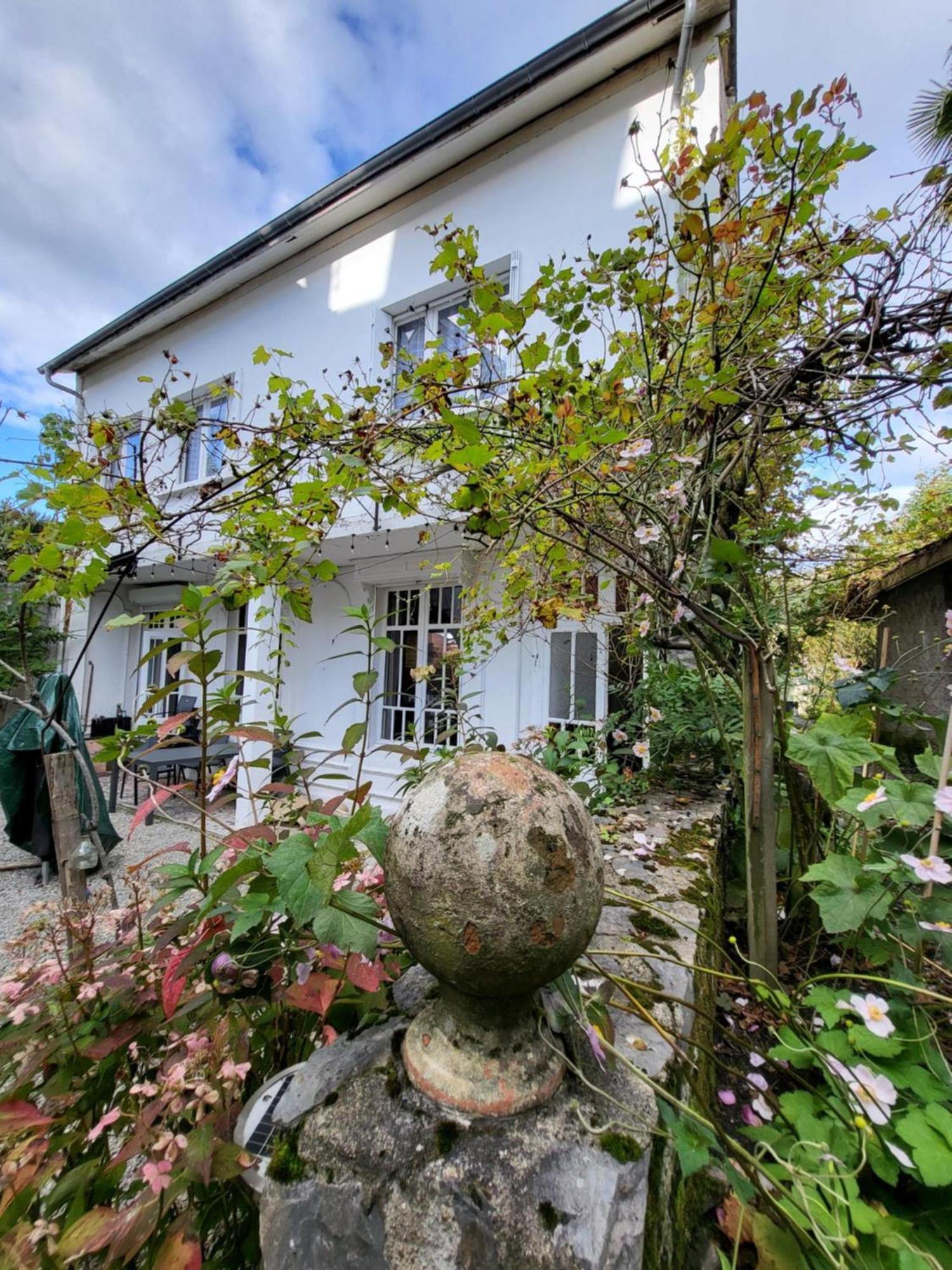 Le Pavillon De L'Intemporelle Bagneres De Bigorre Buitenkant foto